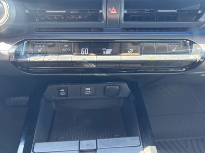 2023 Toyota Prius XLE