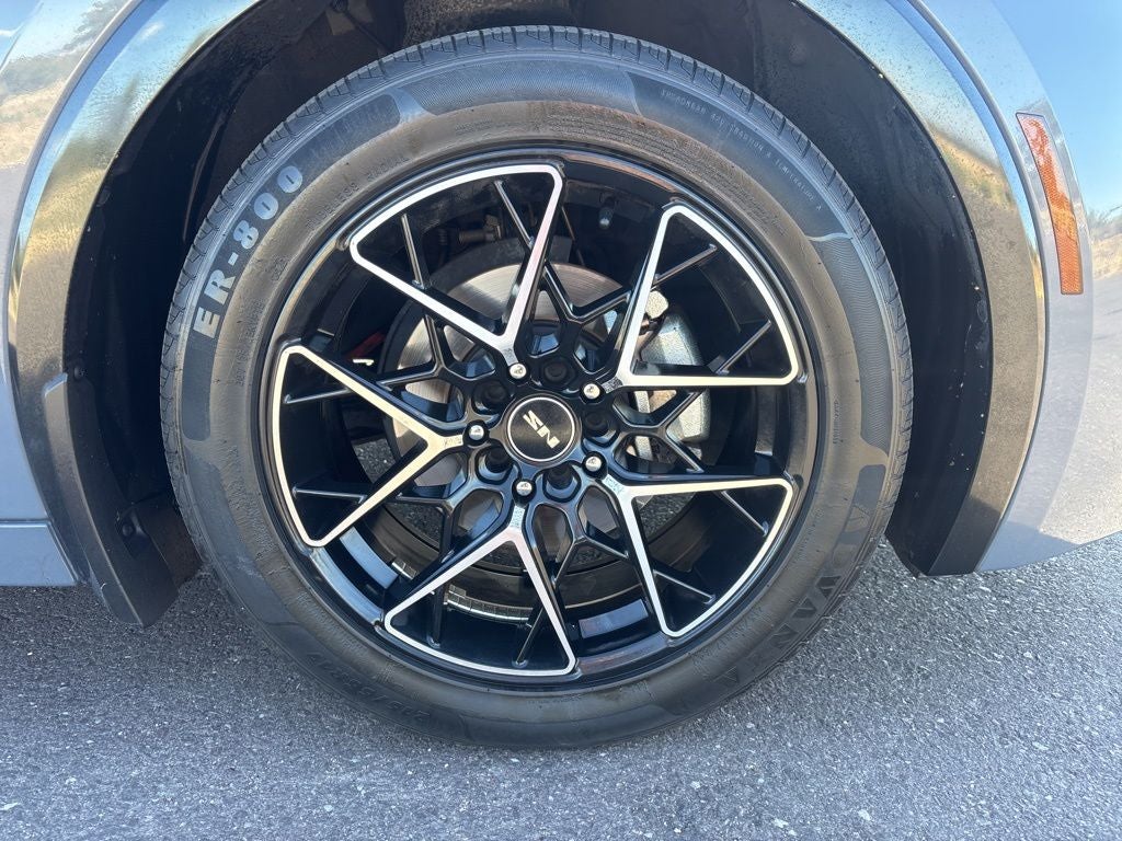 2023 Toyota Prius XLE
