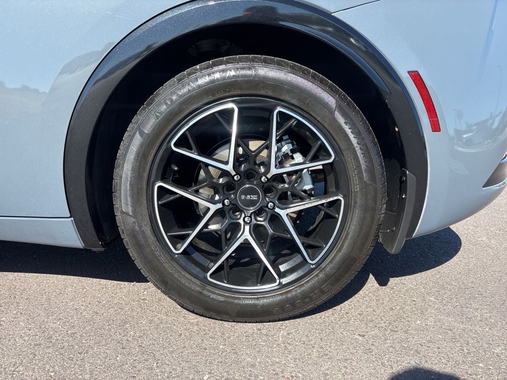 2023 Toyota Prius XLE