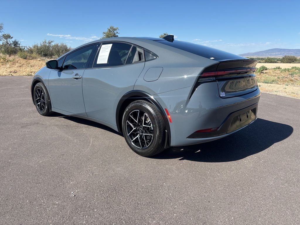 2023 Toyota Prius XLE