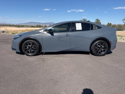 2023 Toyota Prius XLE