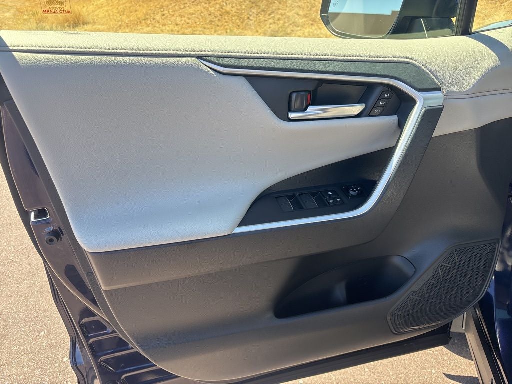 2023 Toyota RAV4 Hybrid Limited