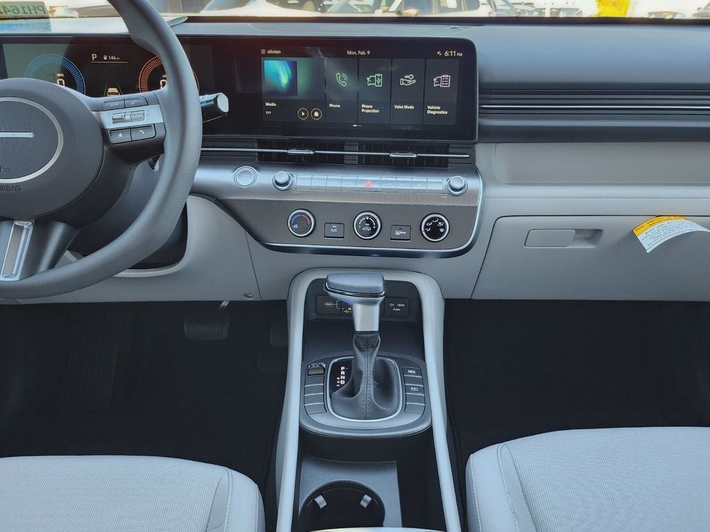 2025 Hyundai KONA SE