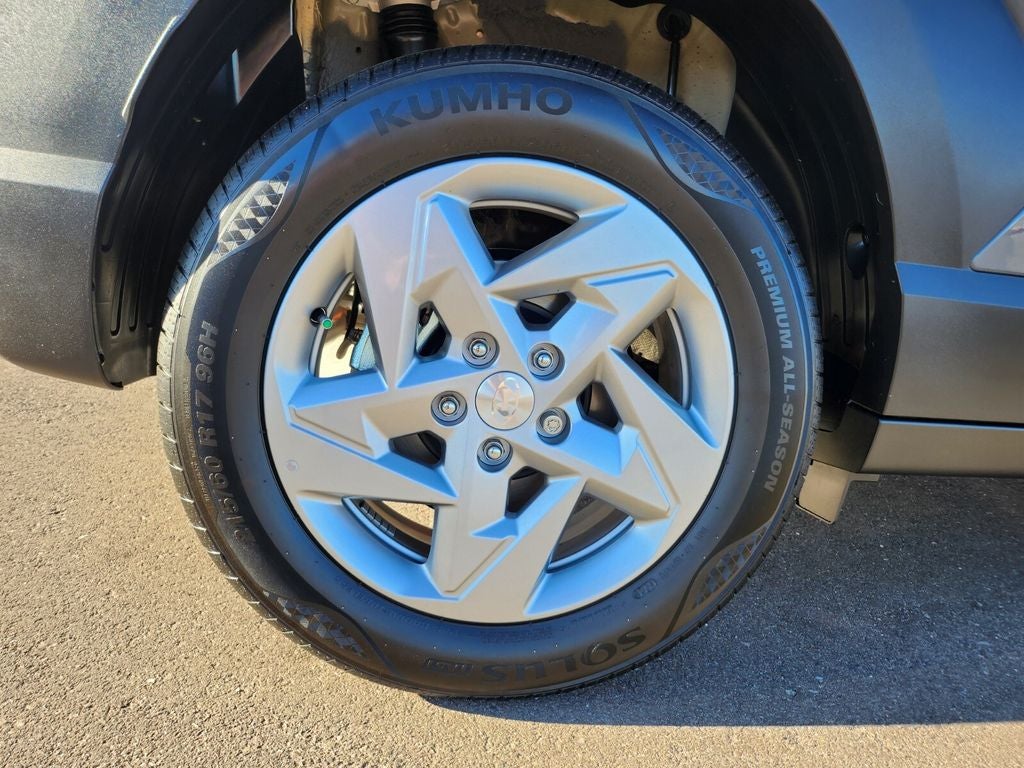 2025 Hyundai KONA SE