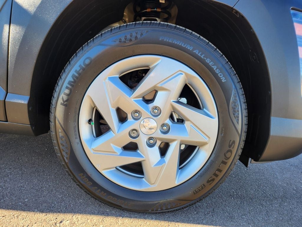 2025 Hyundai KONA SE