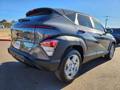 2025 Hyundai KONA SE