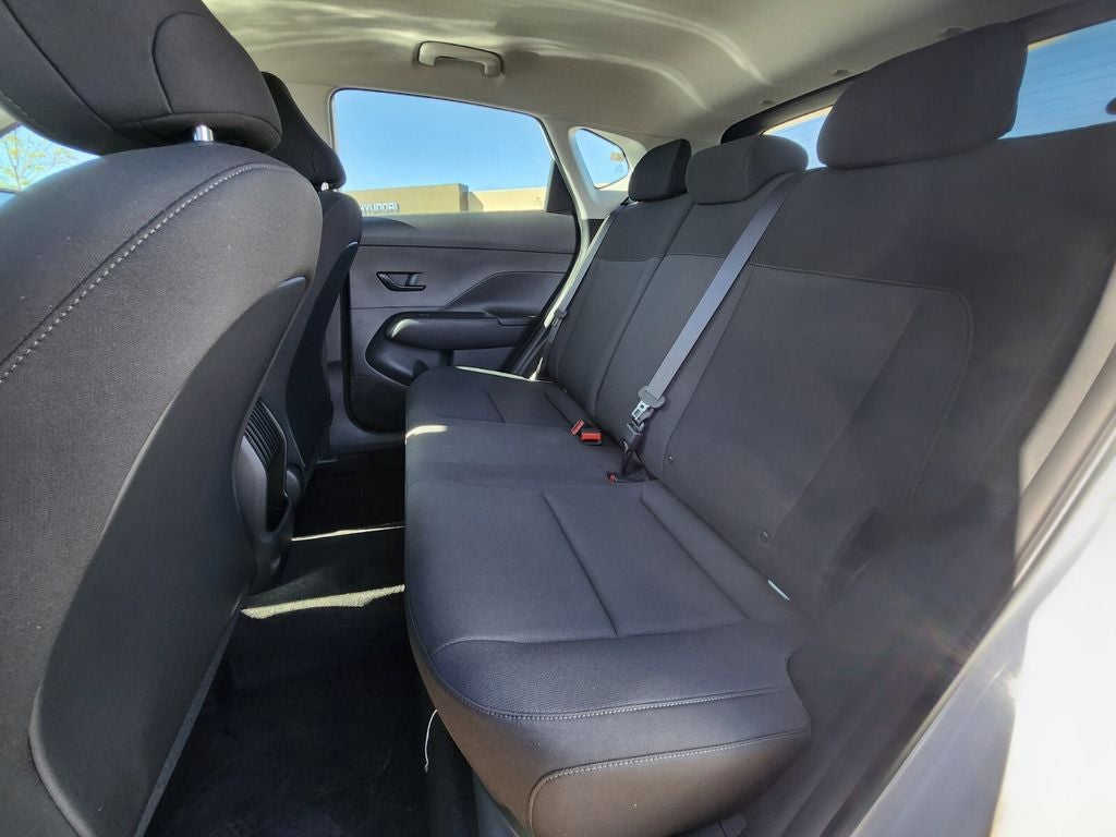 2026 Hyundai KONA SE