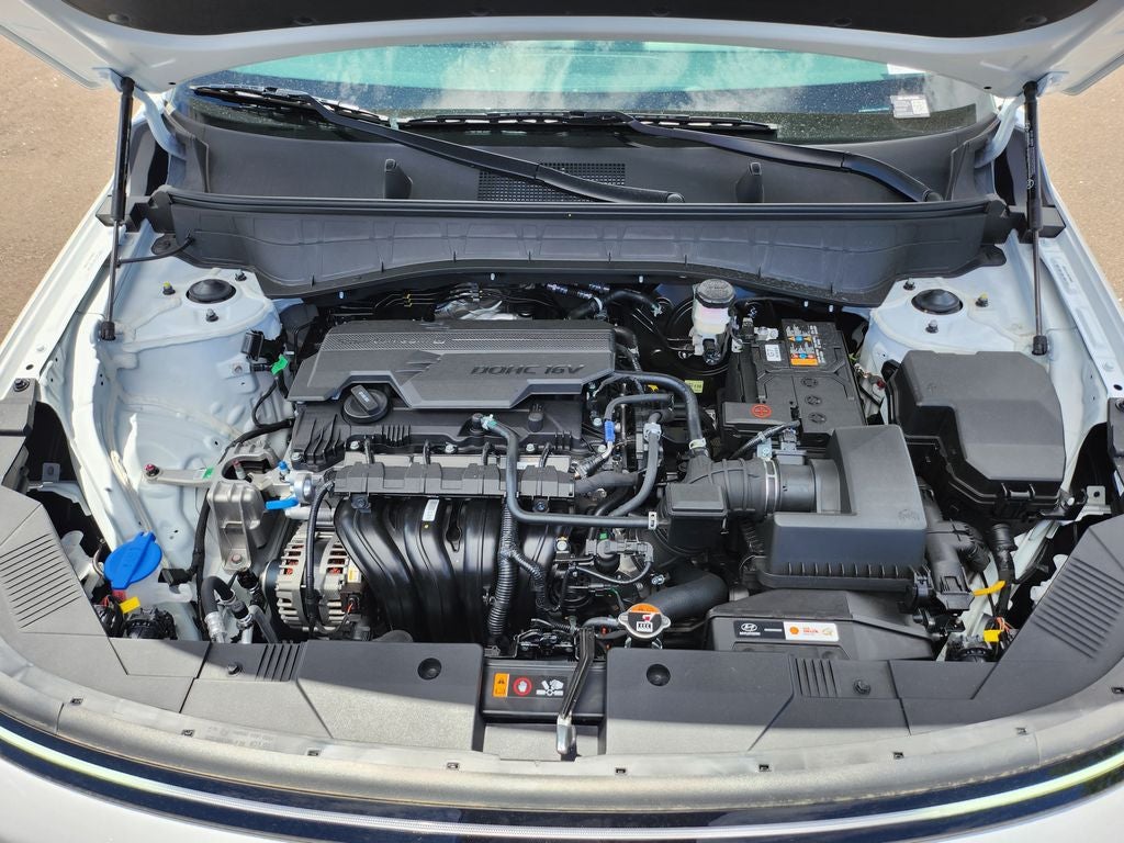 2026 Hyundai KONA SE