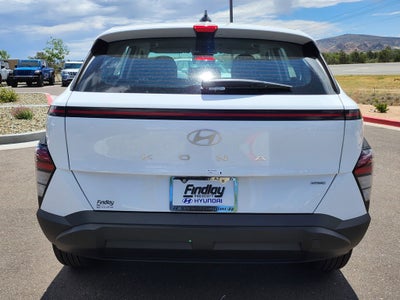 2026 Hyundai KONA SE