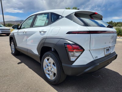 2026 Hyundai KONA SE