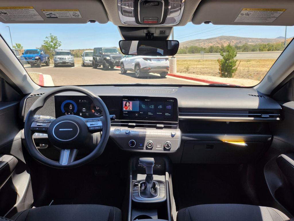 2026 Hyundai KONA SE