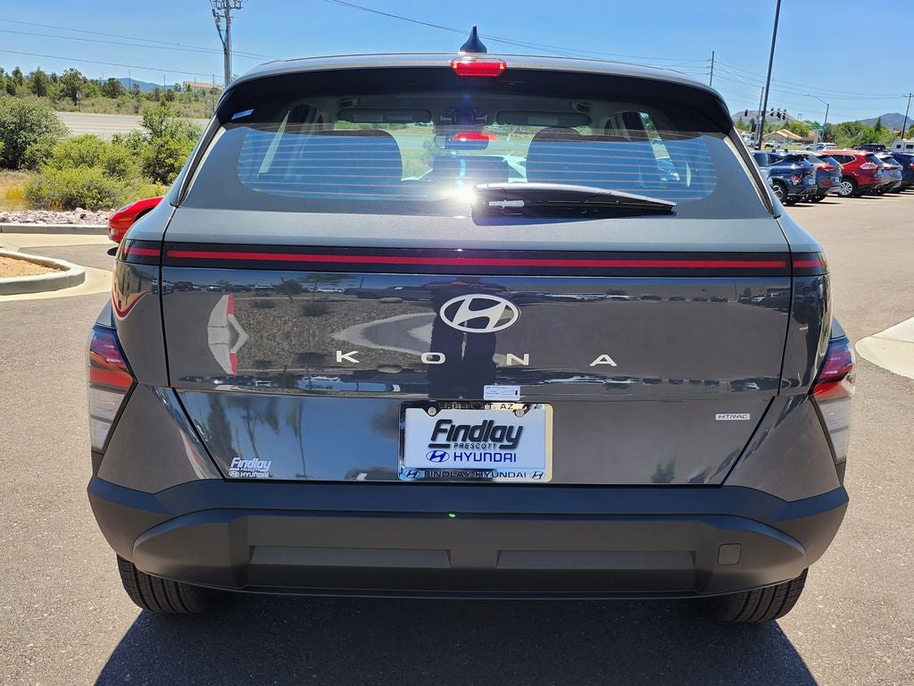 2026 Hyundai KONA SE