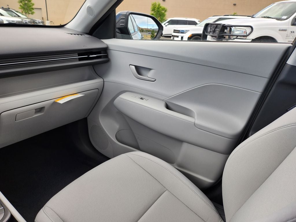 2026 Hyundai KONA SE
