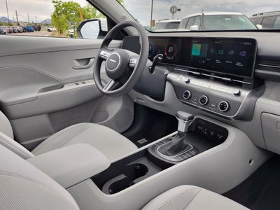 2026 Hyundai KONA SE