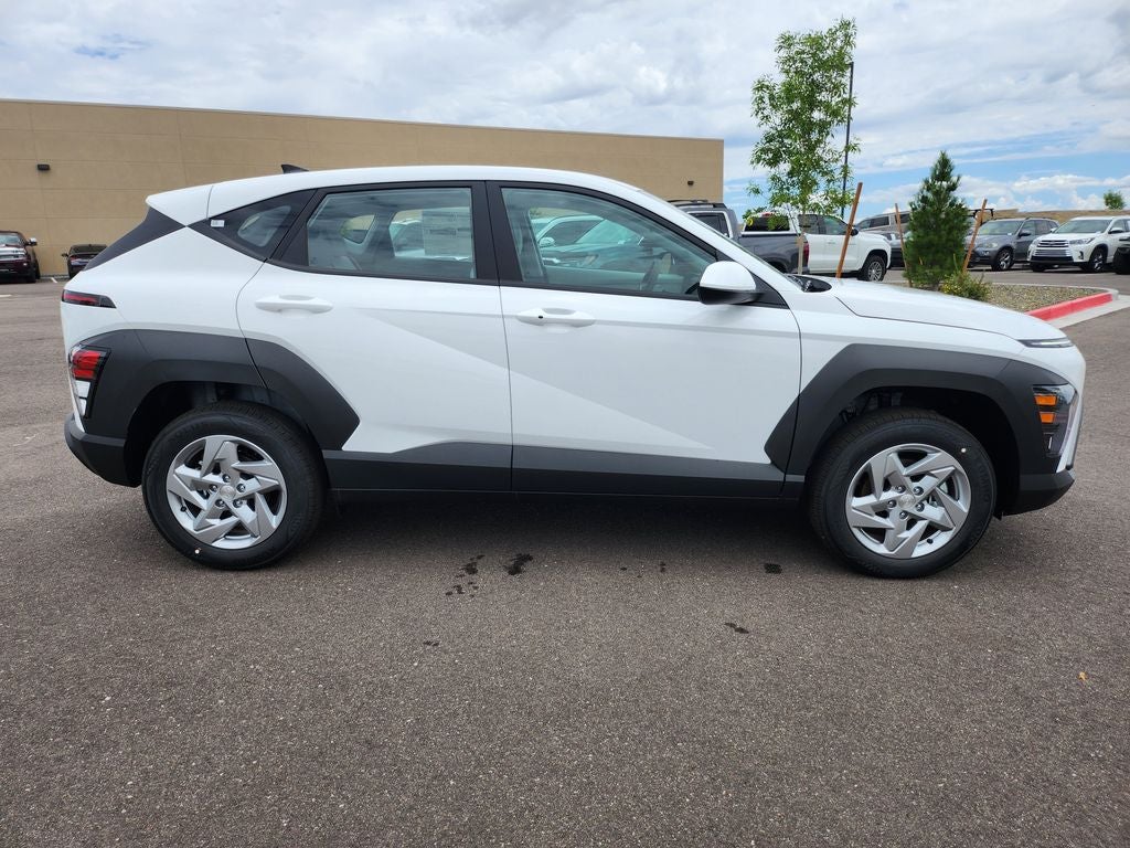 2026 Hyundai KONA SE