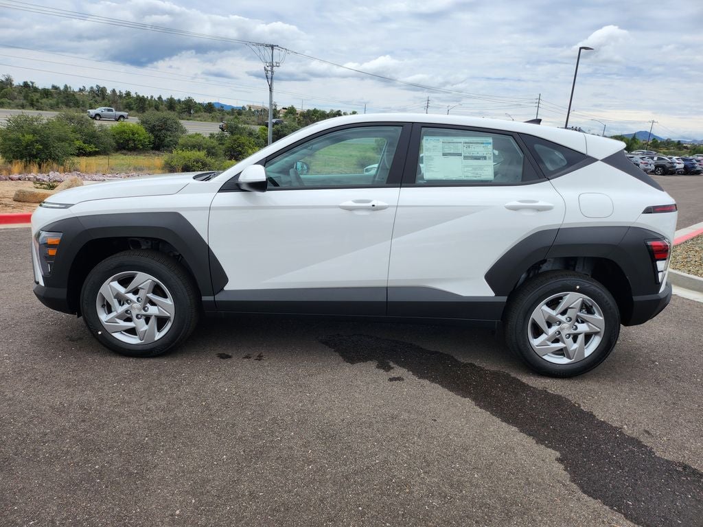 2026 Hyundai KONA SE