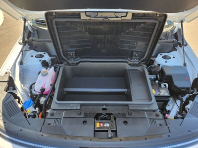 2025 Hyundai KONA ELECTRIC SE