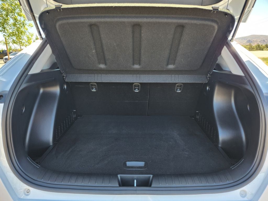 2025 Hyundai KONA ELECTRIC SE