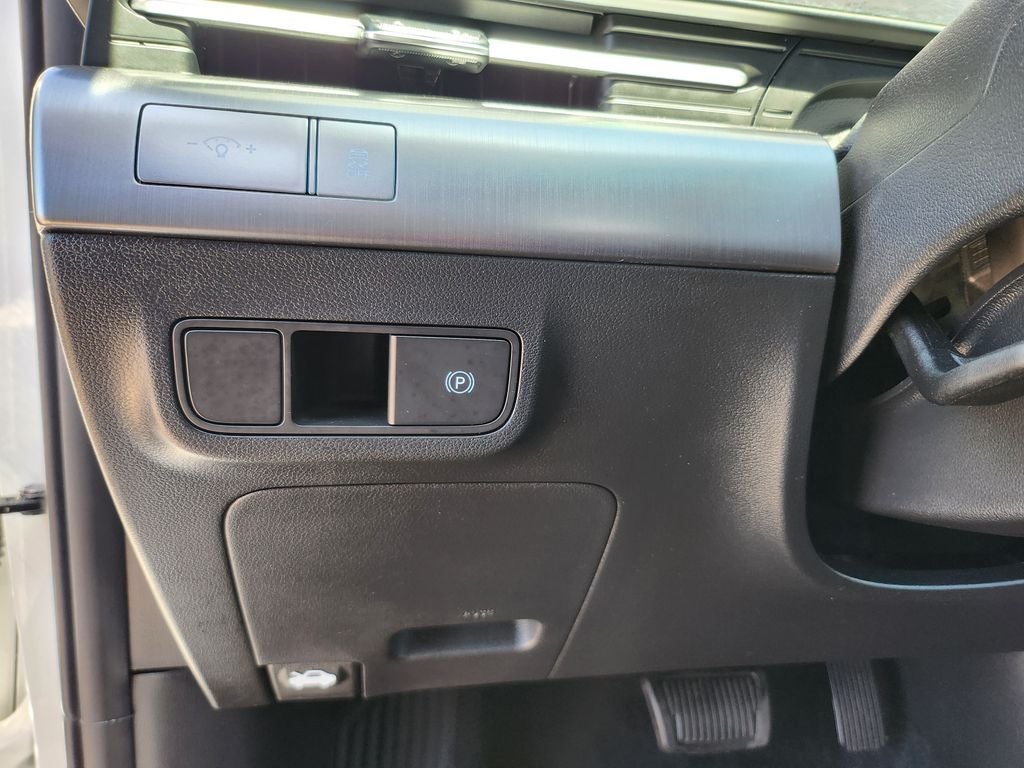 2025 Hyundai KONA ELECTRIC SE