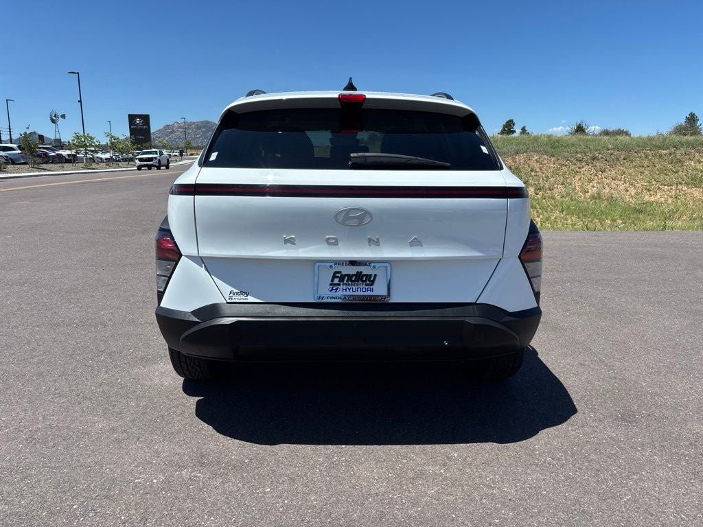 2025 Hyundai KONA SEL