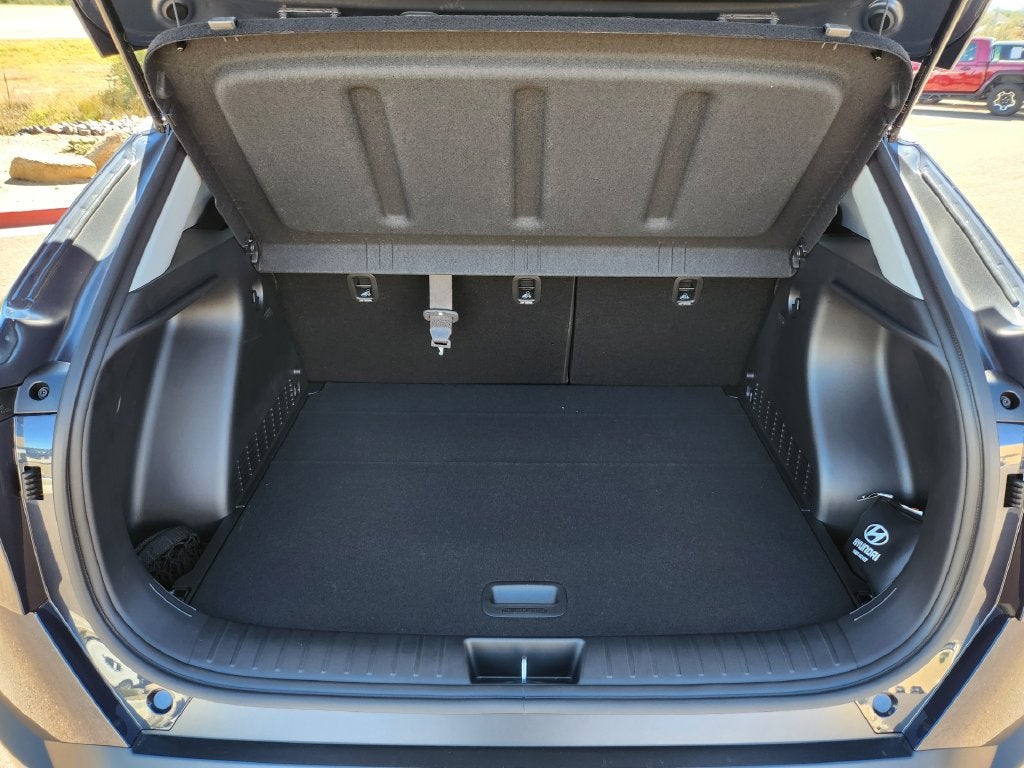 2027 Hyundai KONA SEL Premium