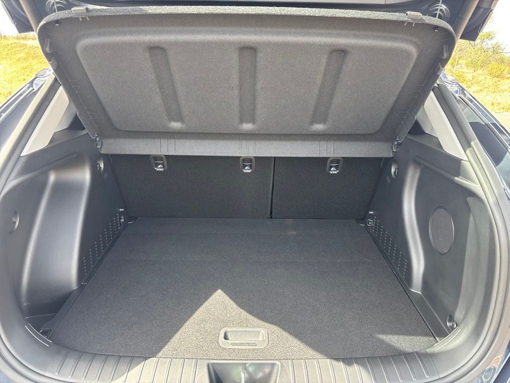 2025 Hyundai KONA Limited