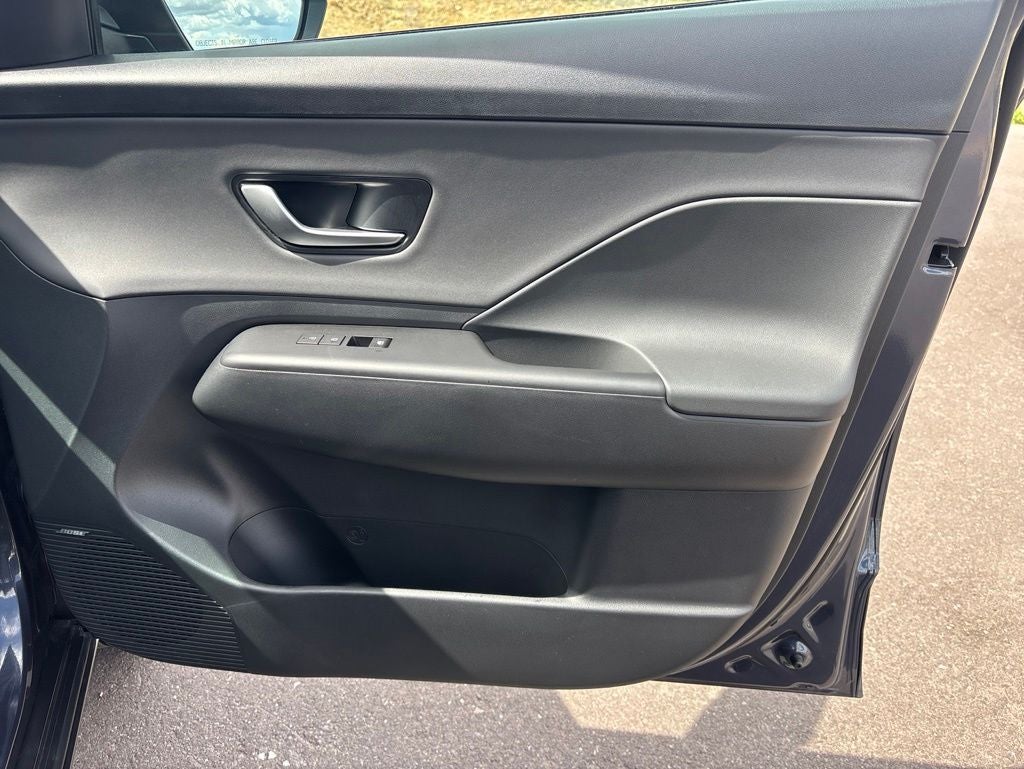 2025 Hyundai KONA Limited