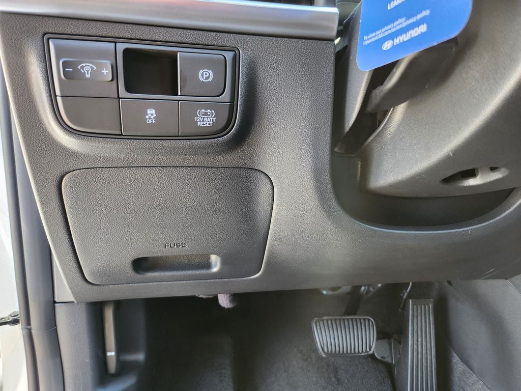 2026 Hyundai TUCSON HYBRID Blue SE