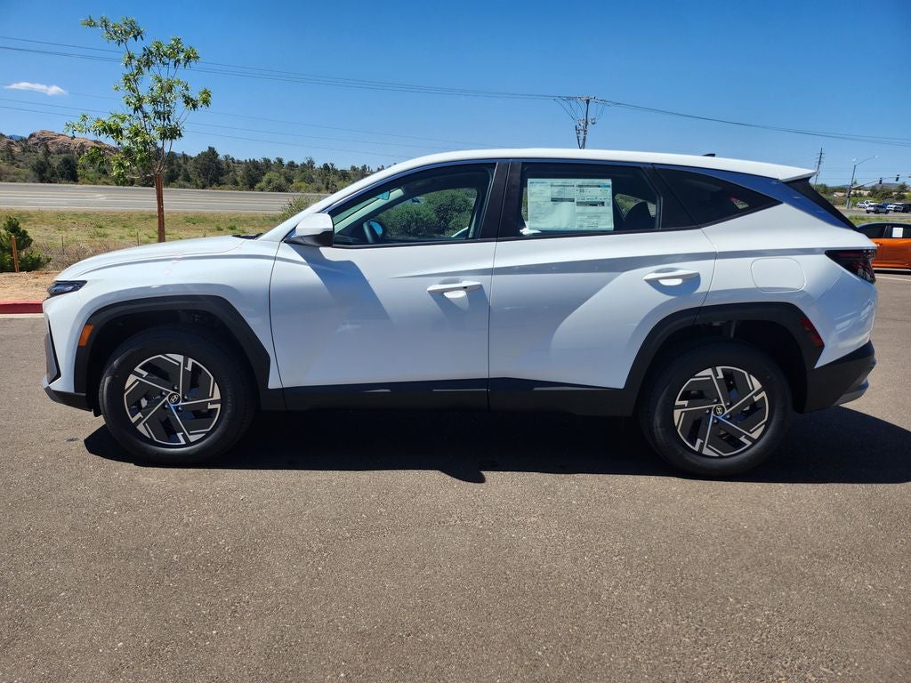 2026 Hyundai TUCSON HYBRID Blue SE