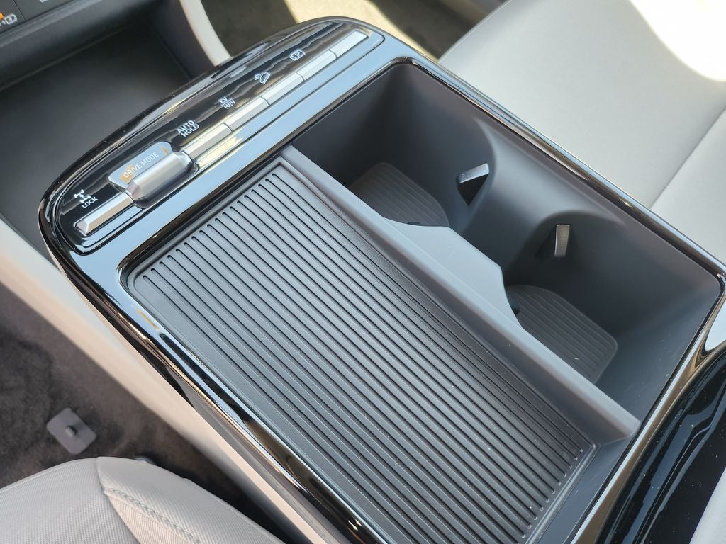2026 Hyundai TUCSON PLUG-IN HYBRID SEL