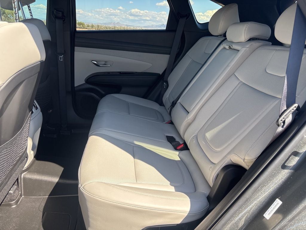 2025 Hyundai TUCSON HYBRID Limited