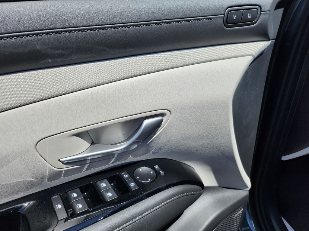 2026 Hyundai TUCSON PLUG-IN HYBRID Limited