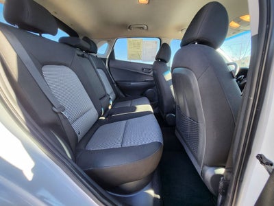 2021 Hyundai KONA SE