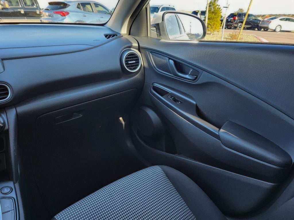 2021 Hyundai KONA SE