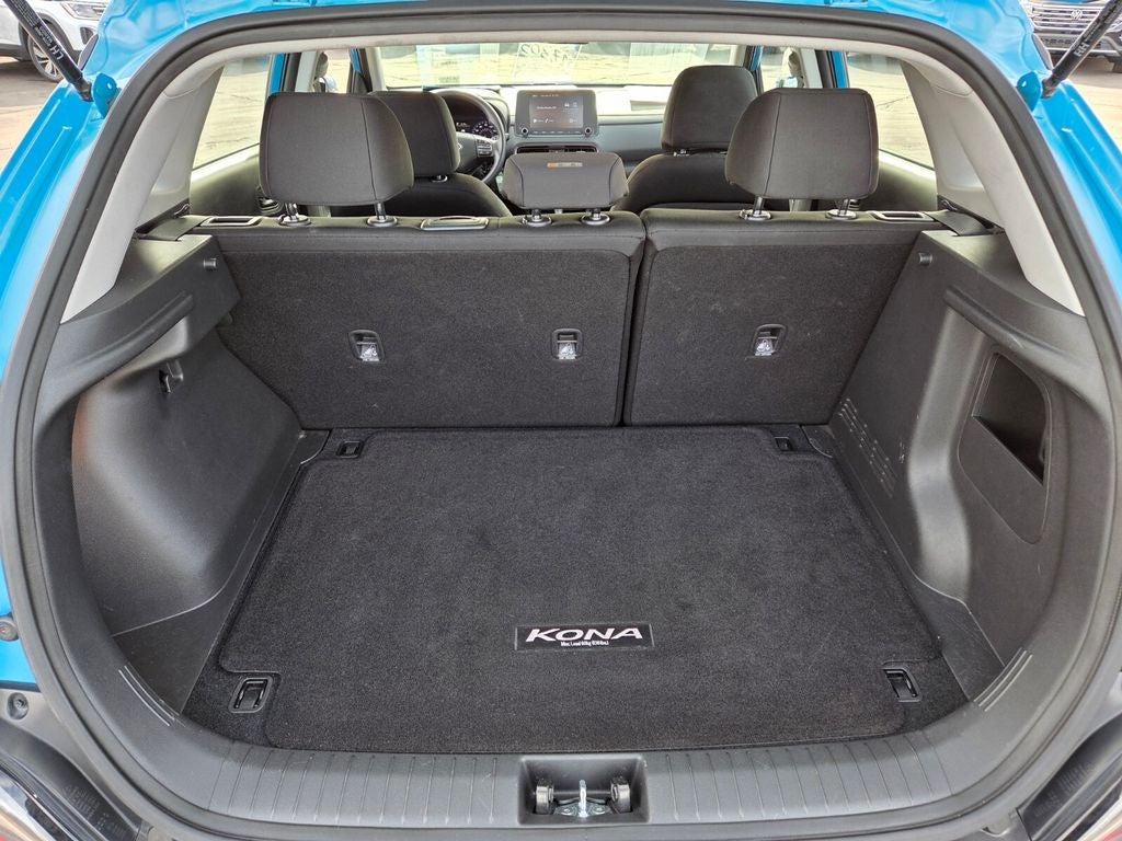 2022 Hyundai KONA SE