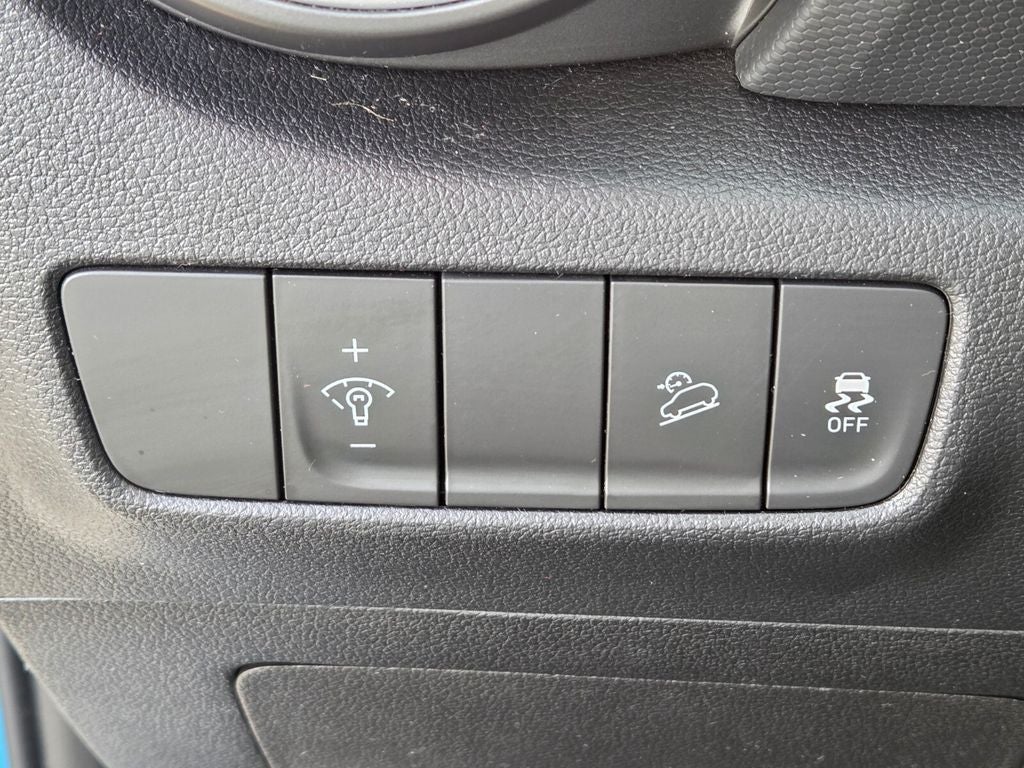 2022 Hyundai KONA SE