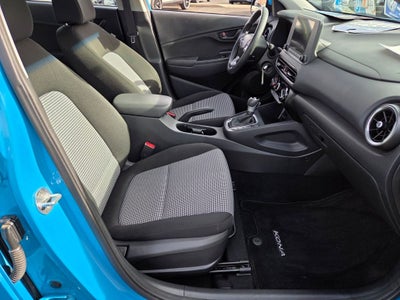 2022 Hyundai KONA SE