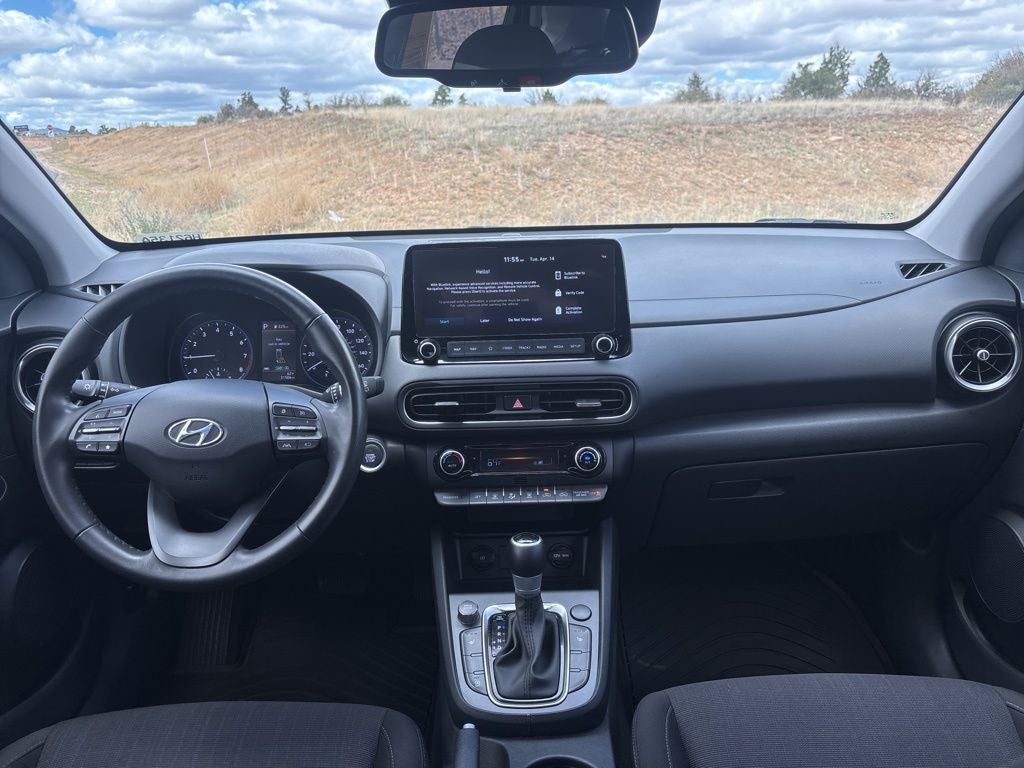 2023 Hyundai KONA SEL