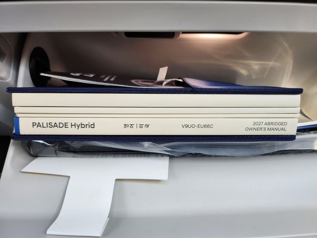 2027 Hyundai PALISADE HYBRID Blue SEL 7 Passenger