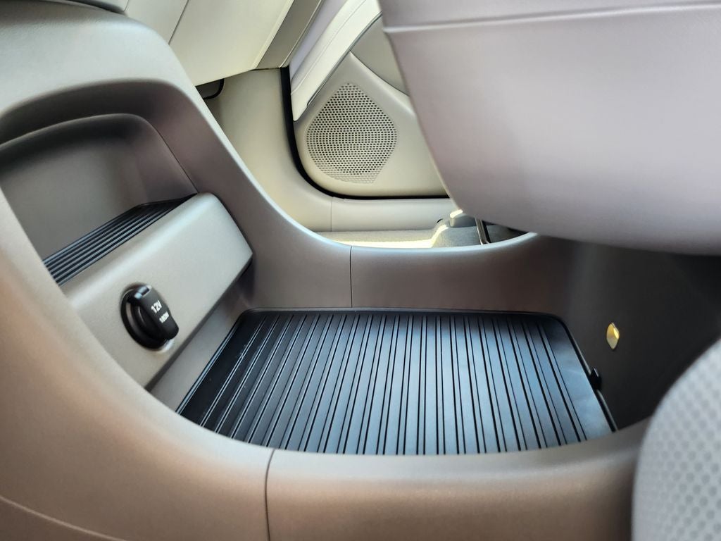 2027 Hyundai PALISADE HYBRID Blue SEL 8 Passenger