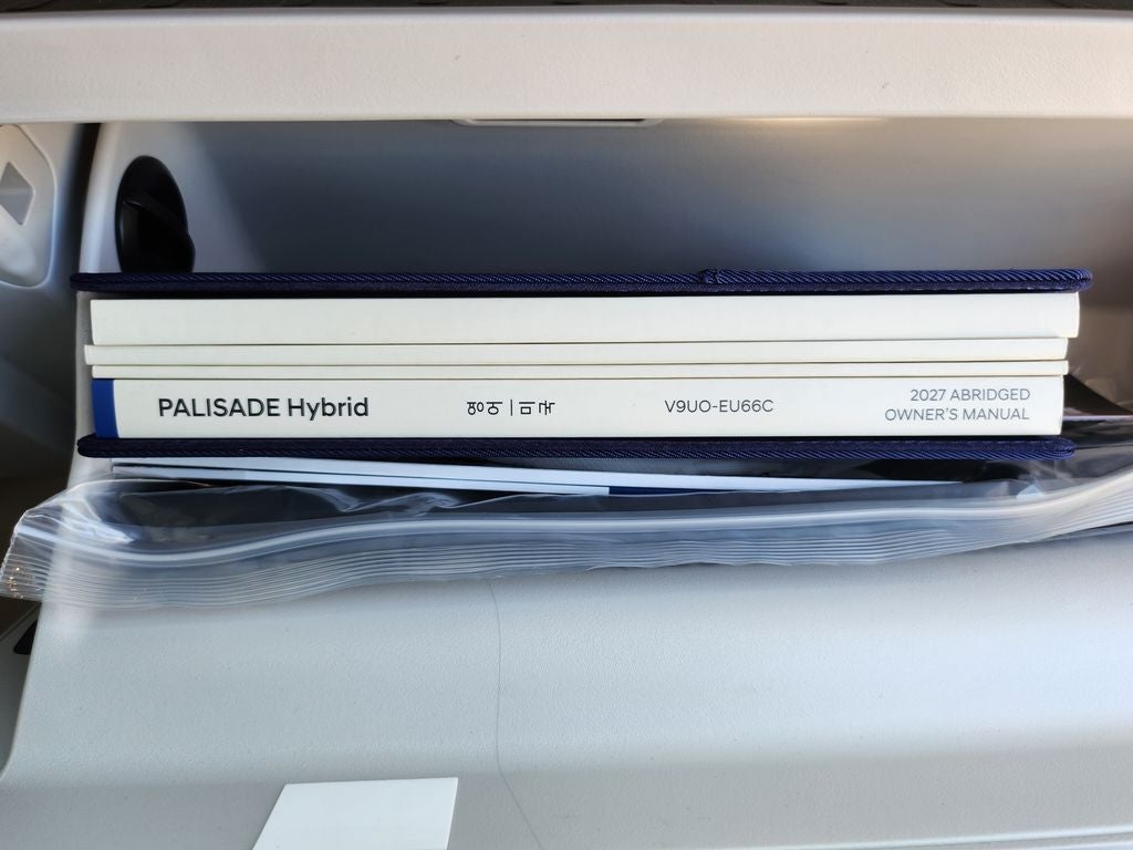 2027 Hyundai PALISADE HYBRID Blue SEL 8 Passenger