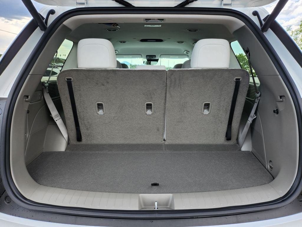 2027 Hyundai PALISADE HYBRID Blue SEL 8 Passenger