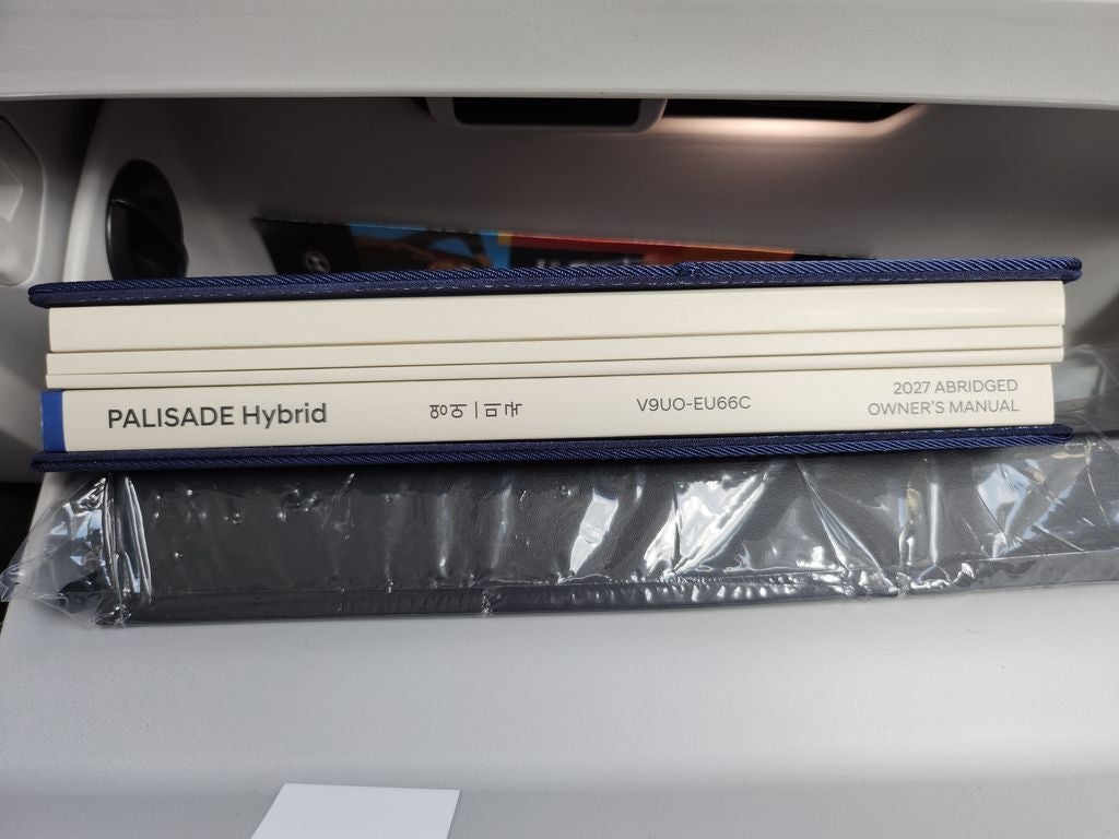 2027 Hyundai PALISADE HYBRID Blue SEL 8 Passenger