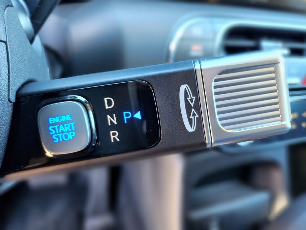 2026 Hyundai PALISADE HYBRID SEL 8 Passenger