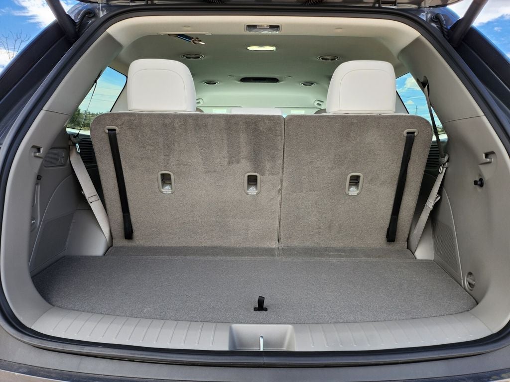 2026 Hyundai PALISADE HYBRID SEL 8 Passenger