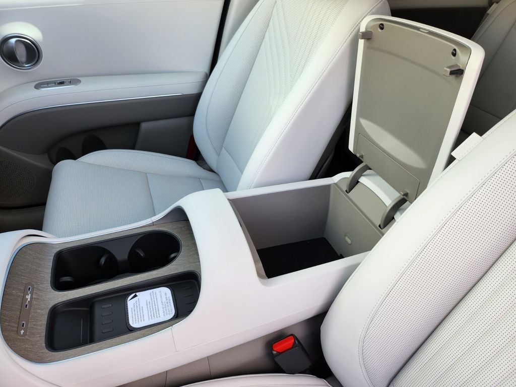 2026 Hyundai PALISADE HYBRID SEL 8 Passenger