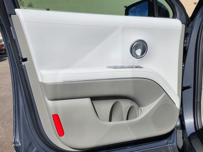 2026 Hyundai PALISADE HYBRID SEL 8 Passenger