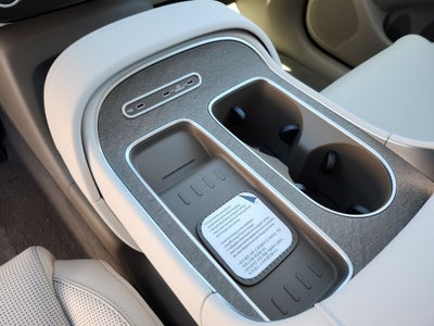 2026 Hyundai PALISADE SEL Premium 8 Passenger