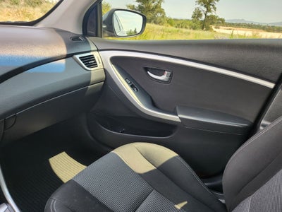 2016 Hyundai ELANTRA GT Base