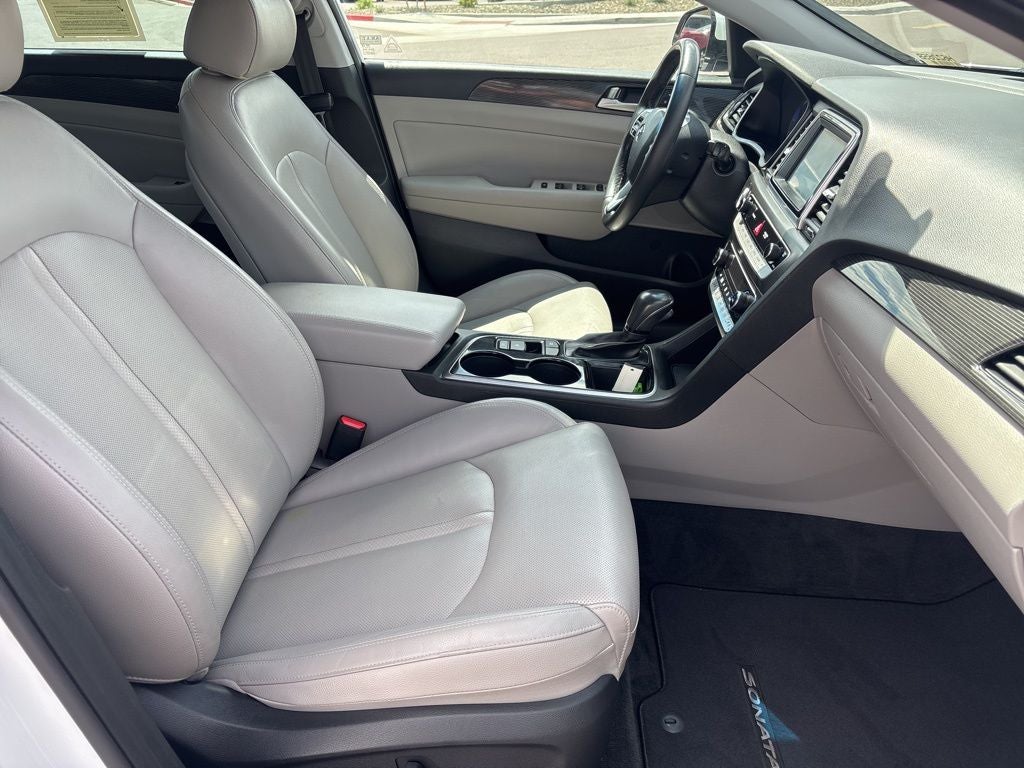 2019 Hyundai SONATA HYBRID Limited